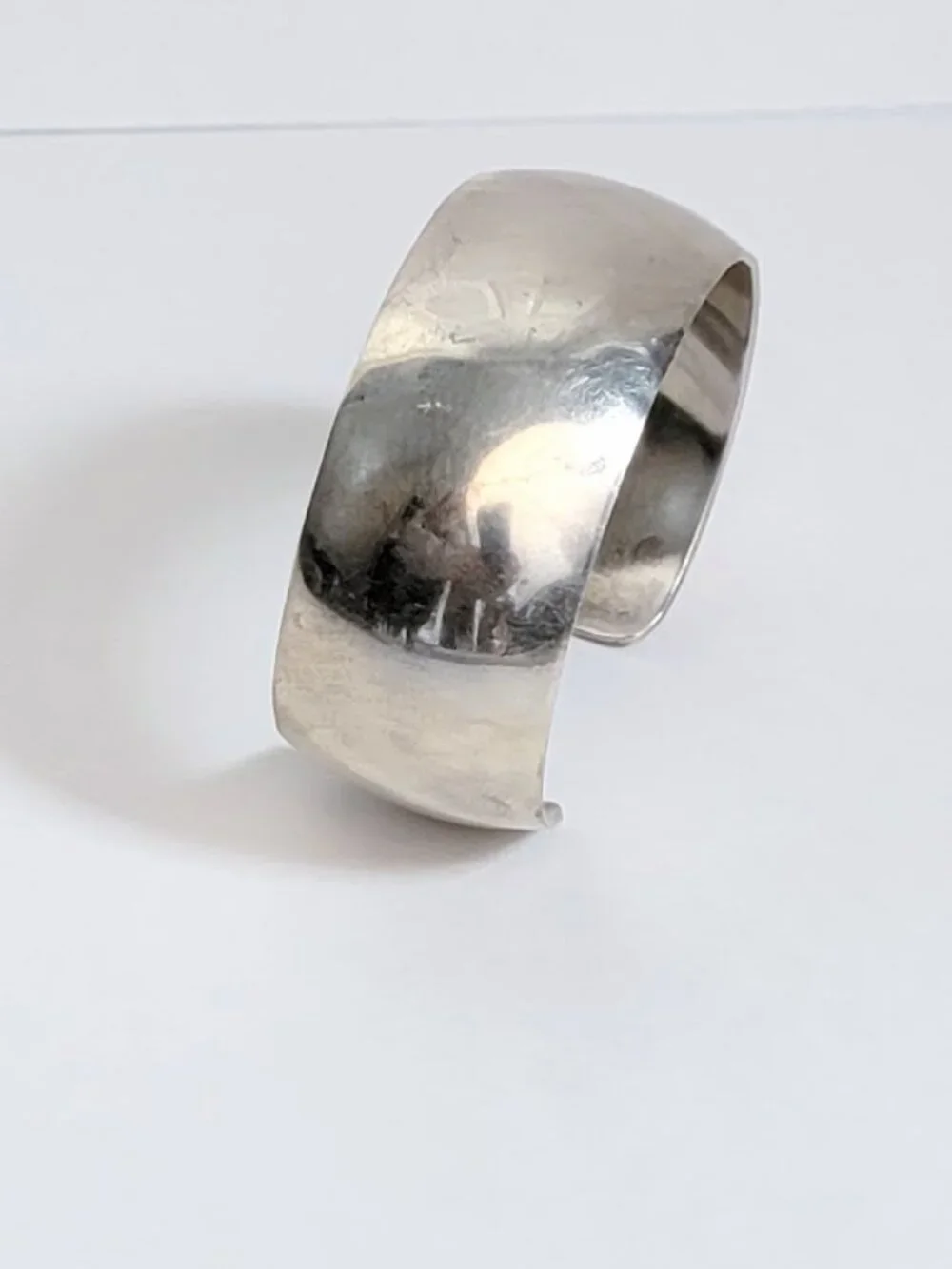 Vintage Signed Rick Werito Navajo Sterling Silver Cuff Bracelet 41g 1” Wide